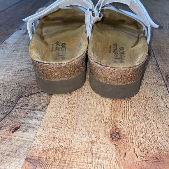 Naot Classic
Columbus/ 7219 - Picture 7 of 12